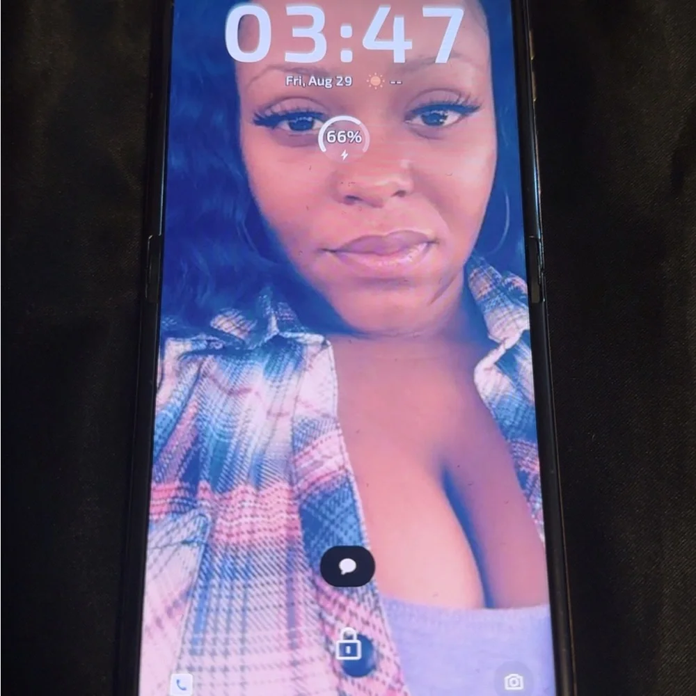 Motorola Black Foldable Cell Phone